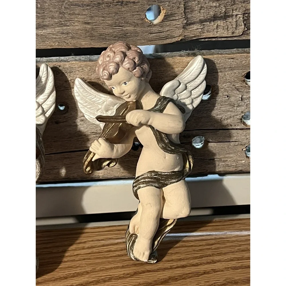 VTG Pair Italian Angel Cherubs Wall Hanging Victorian musicians 5.5